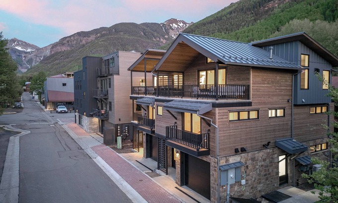 Telluride Condo | Mears Station A - Luxury, Views, Steps to Gondola