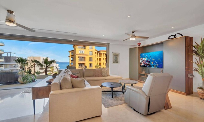 El Medano Ejidal Condo | Medano Beach, Ocean View, Downtown, 3BD