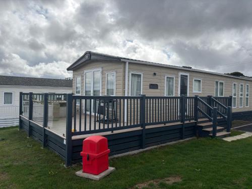Cowes Resort | Medina Rise 14a Thorness Bay