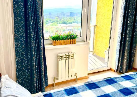 Almaty Apartment | MEDINAHOTELKZ, # 70, вид на горы, до арбата 15 мин пешком, HALAL