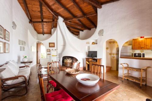 La Ciaccia Villa | Mediterranean Villa in Sardinia
