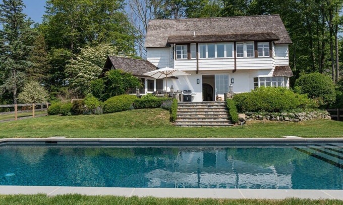 Redding Ridge House | Meeker Hill House - Country Escape w/Heated Pool