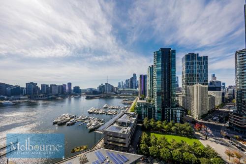 Docklands Apartment | Melbourne Private Apartments - Stadium and Harbour Views