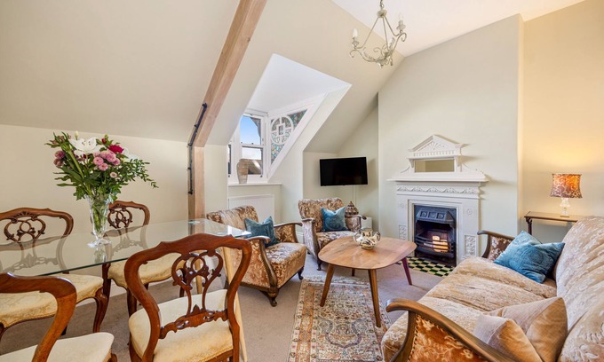 Chagford Apartment | Meldon View - Period Charm & large Sun Terrace