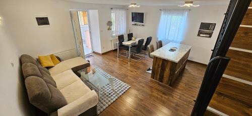 Sveti Jakov House | Melek