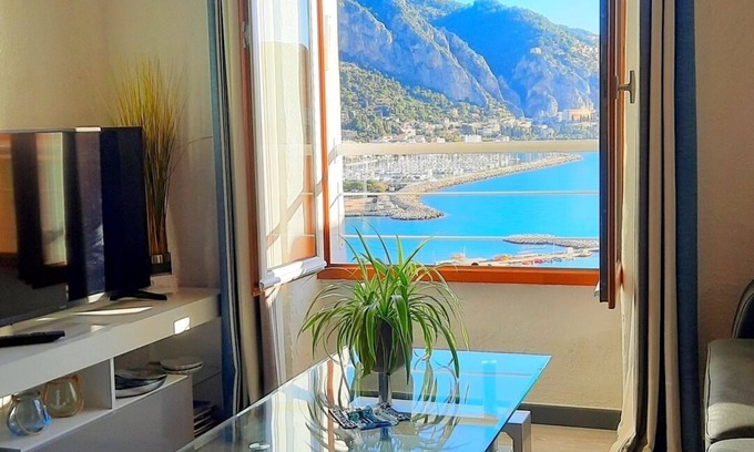 Old Town Apartment | Menton, Centre Historique, vue Mer