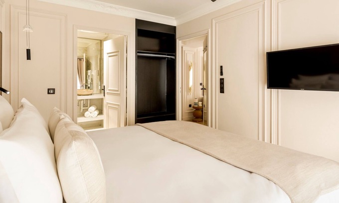 Strasbourg -Saint-Denis Apartment | Merveil Luxury Suite - Bvd Saint Denis