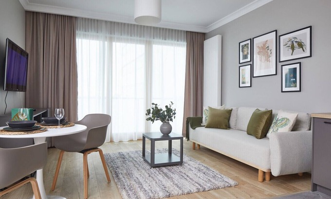 Ursynow Apartment | Metro Imielin 9th Floor Apartment