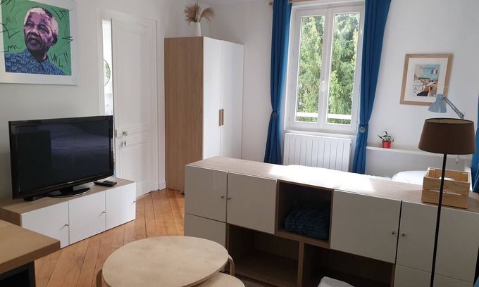 Gare-Jouvenet Apartment | Meublé Très Cosy à Proximité de Toutes Commodités