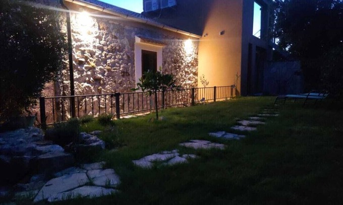 Banjol Villa | Mia Comfortable holiday residence