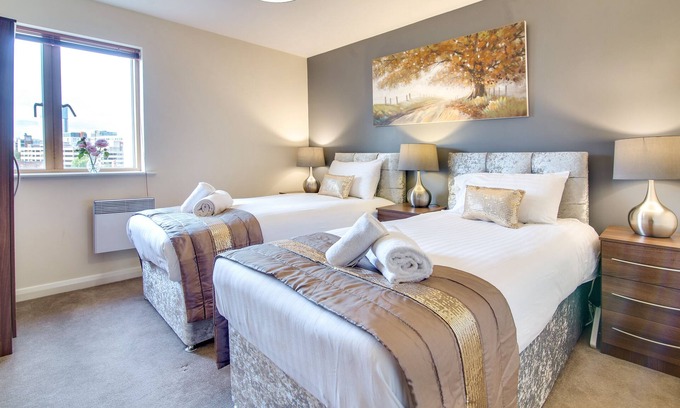 Birmingham City Centre Apartment | Mica Point City Centre Apartment