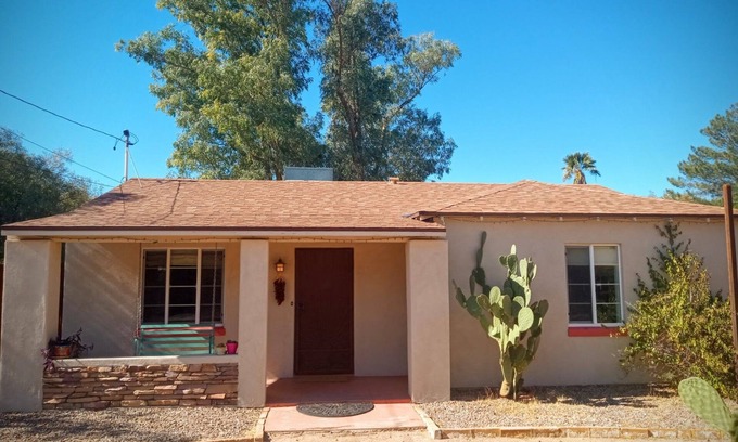 Palo Verde House | Mid-Century Midtown Gem