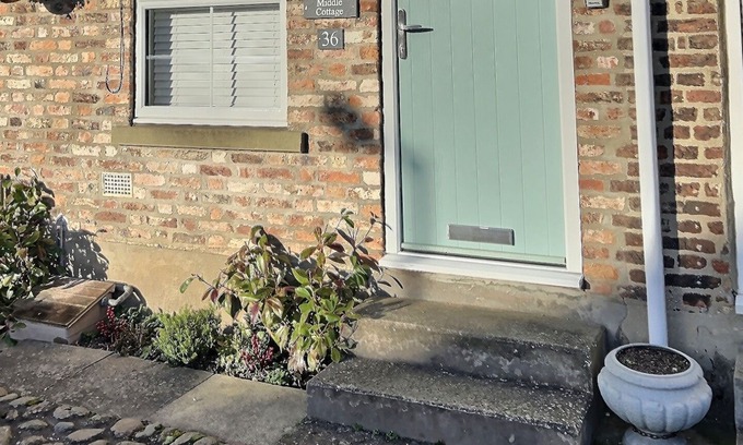 Dunnington Cottage | Middle Cottage, Perfect village getaway, Pet friendly, Free paking