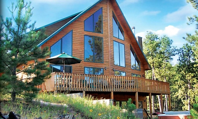 Rapid City House | Midnight Blu Beautiful home close to Lake Pactola