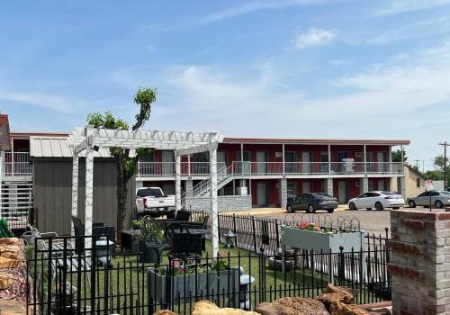La Junta Hotel | Midtown Inn & Suites