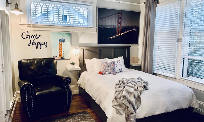 Midtown House | Midtown Studio in Award Winning Historic Home