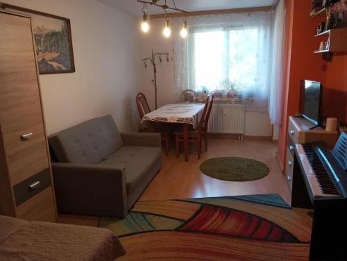 Pulawy Apartment | Mieszkanie Partyzantów