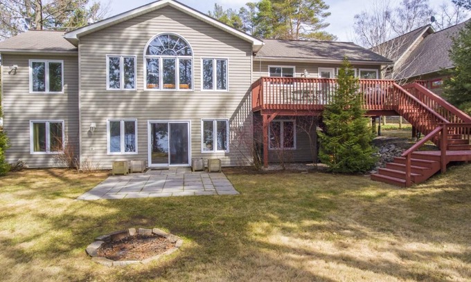 Minden Hills Cottage | Miles of boating on five lake chain