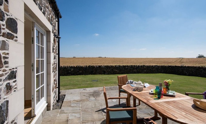 Gordon House | MILL DOWRIE - stunning barn conversion, 4 bedroom, ideal for families & friends