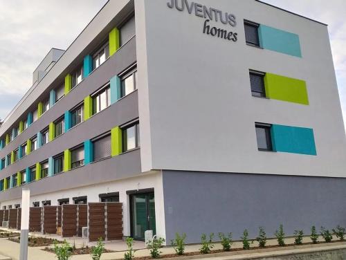 Balatonfoldvar Apartment | Millenove Apartman Balatonföldvár