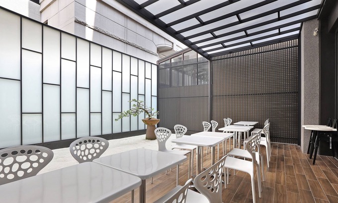 Xitun District Hotel | Miller Inn