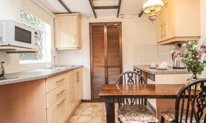 Tintagel Cottage | Millstream