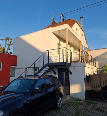 La Celle-sous-Gouzon Apartment | mily appart 68