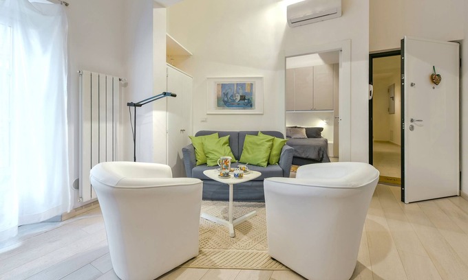 Santo Spirito Apartment | MINERVA - A gem next to the Arno river