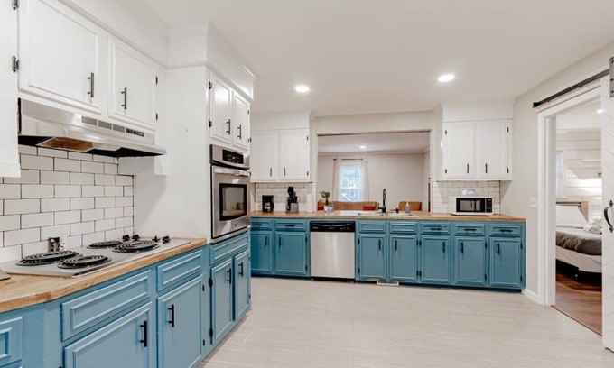 Irmo House | Mins to Lake Murray & Downtown - The Settle-Inn