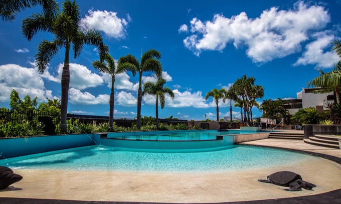 Airlie Beach Apartment | Mirage Whitsundays