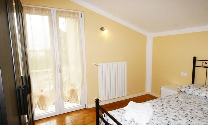 Polpenazze del Garda House | Miralago Apartment. Wonderful two-room apartment with lake view and parking.