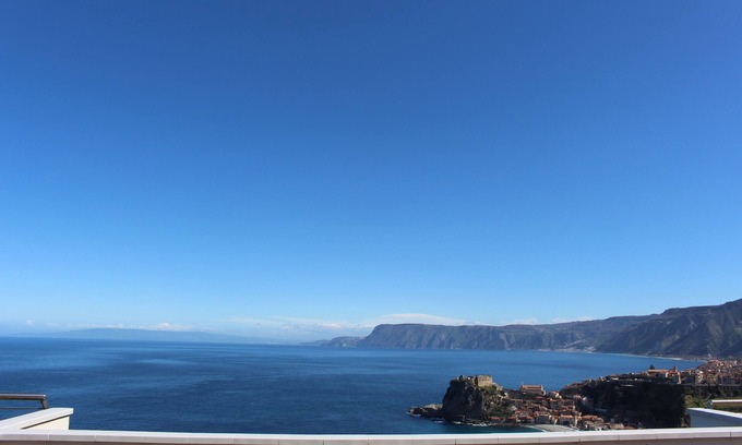 Scilla Hotel | Miramare Scilla GYH Luxury