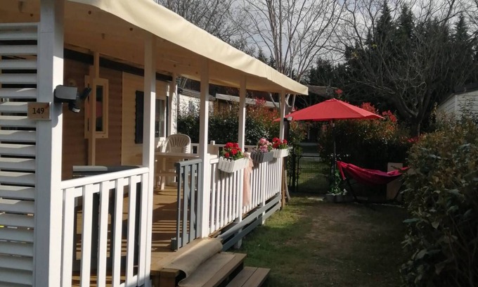 La Roque-d'Antheron House | Mobil Home Climatisé Camping 4 Parc Naturel du Luberon