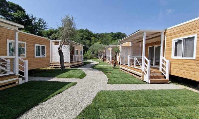 Pietra Ligure House | 'Mobile Home Charme 176 with Pool, Private Terrace & Wi-Fi