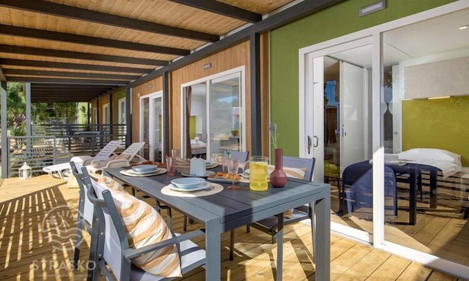 Zrce House | Mobile Home in Pag near Pebble Beach