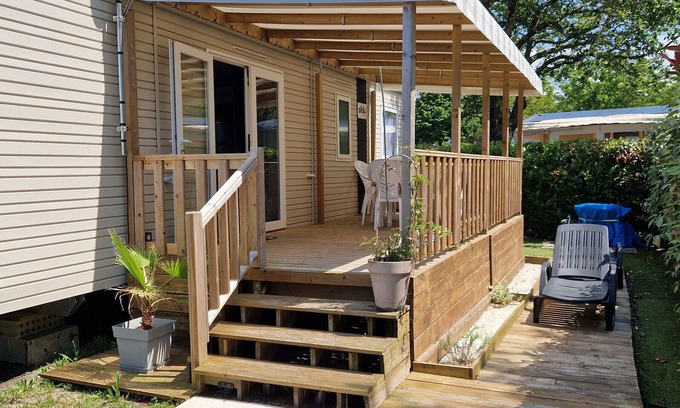 Gastes RV Rental | 'Mobilehome Familial' with Shared Pool, Garden & Wi-Fi