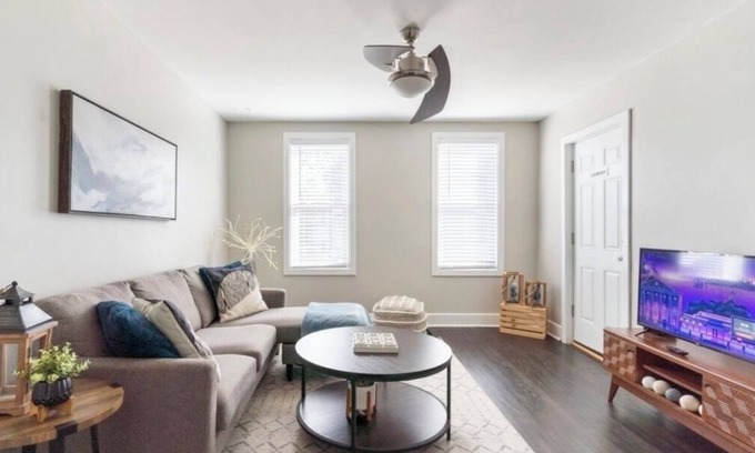 Downtown Rochester House | Mod Abode in the SouthWedge of Rochester! Highland, Strong, UofR