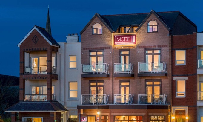 Lytham St. Anne's House | Mode