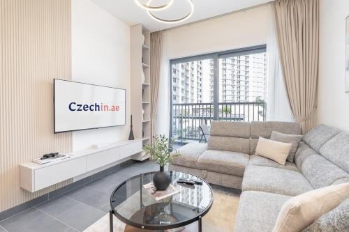 Nad Al Sheba Apartment | Modern 1BHK Bunk Beds and Sofa Bed By Czechin