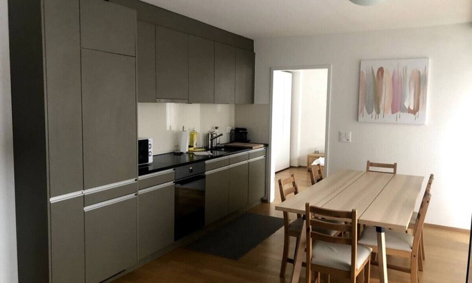 Sihlfeld Apartment | Modern 1BR with in trendy area (West 10)