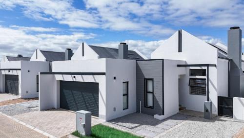 Mykonos Villa | Modern 2 Bed Home with Solar & Braai Langebaan