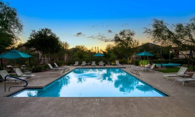 McDowell Mountain Apartments Apartment | Modern 2-BR Condo near Kierland