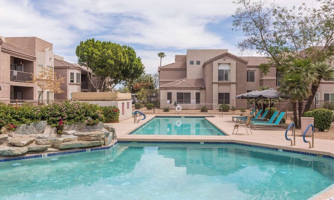 Deer Valley Condo | Modern 2BR Retreat with Pool, Gym & Balcony