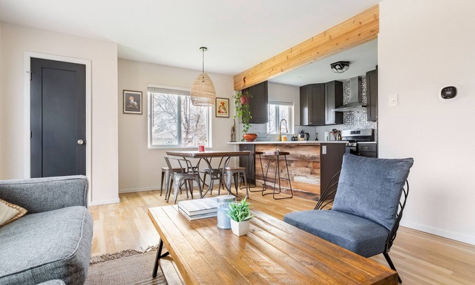 Northeast Park Hill House | Modern 3 bed/2 bath in Park Hill