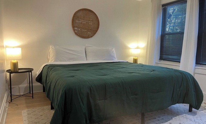 Ephrata House | Modern 3-bedroom townhome in historic Ephrata