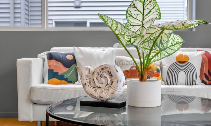 West Woodland House | Modern 3 Beds Ballard Townhome w/Rooftop city view