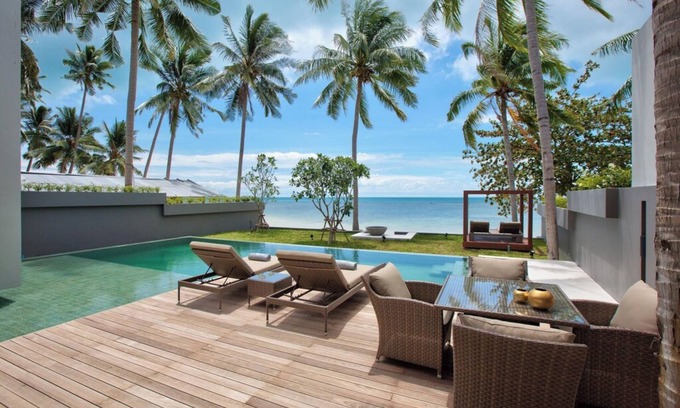 Bang Po Villa | Modern 3BR Beachfront Villa near Bang Por