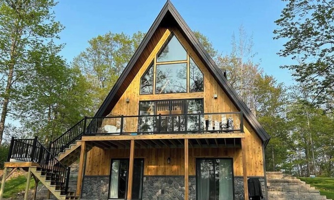 Bemidji House | Modern Aframe on a Pristine Private Lake