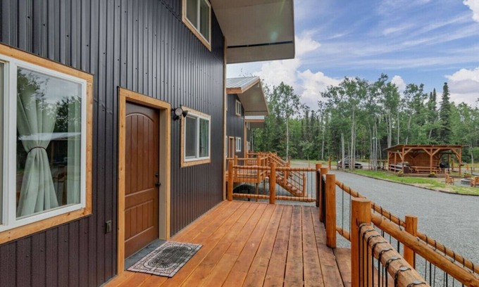 Funny River Cabin | Modern Alaskan Cabin - 2