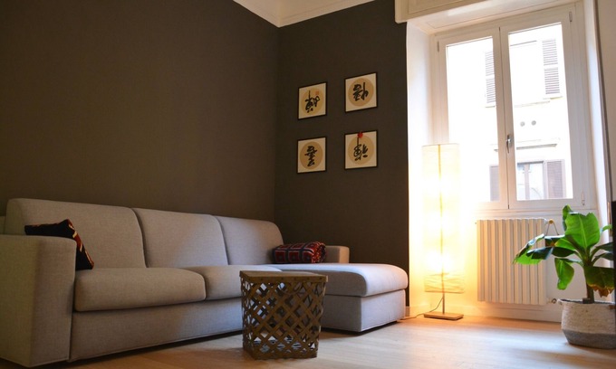 Chinatown Apartment | Modern and bright one-bedroom apartment.